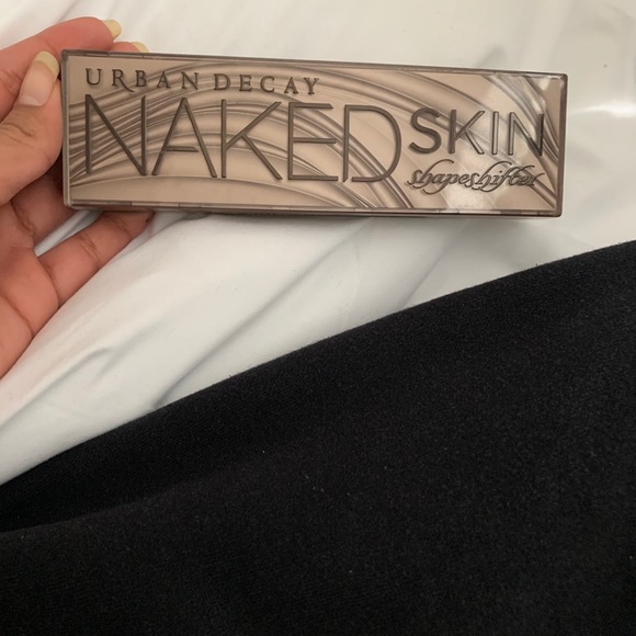 Urban decay cream and powder contour - Picture 2 of 6